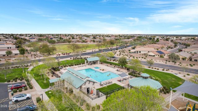 222 E MOUNTAIN VIEW Road, San Tan Valley, AZ 85143