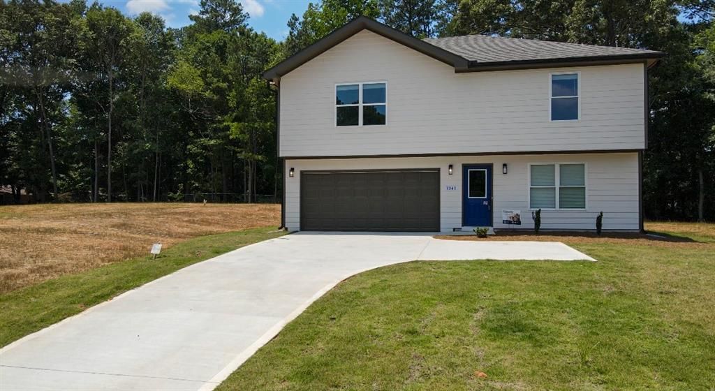 1341 E Atlanta E Road, Stockbridge, GA 30281