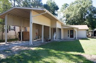 180 Sunrise Drive, Livingston, TX 77351