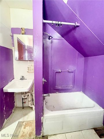 1593 E 45th Street, Cleveland, OH 44103