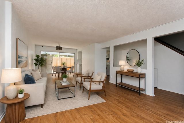6201 Kawaihae Place D101, Honolulu, HI 96825