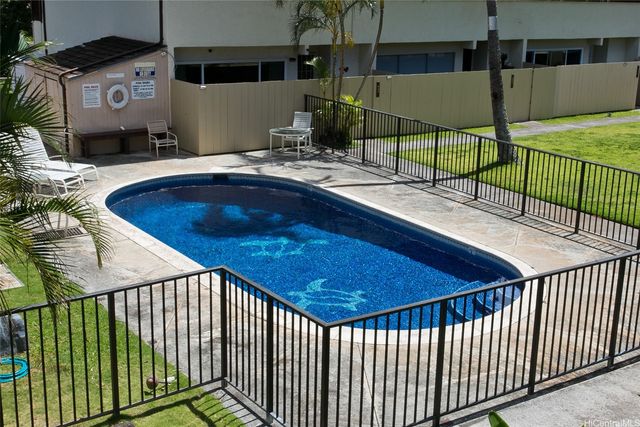 6201 Kawaihae Place D101, Honolulu, HI 96825