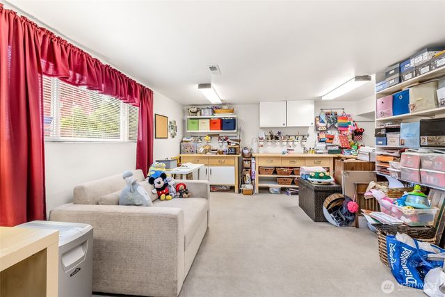 11907 NE 133rd Place, Kirkland, WA 98034