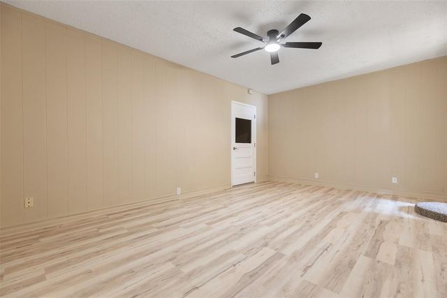 4005 SE 14th Street, Del City, OK 73115