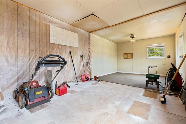 4005 SE 14th Street, Del City, OK 73115