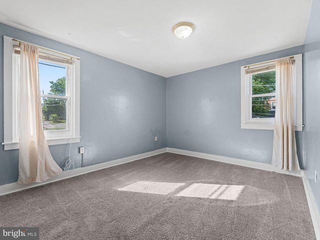 215 HARTRANFT AVE, Norristown, PA 19401