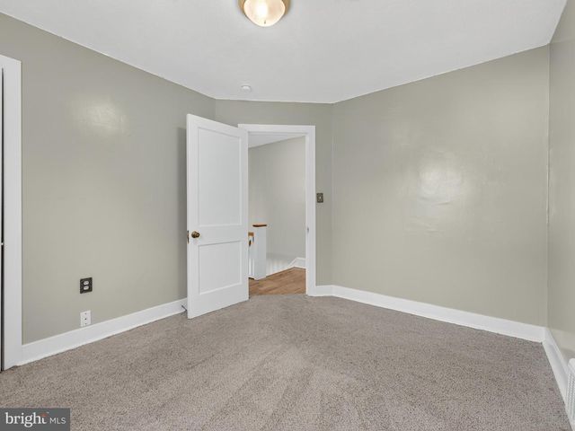 215 HARTRANFT AVE, Norristown, PA 19401