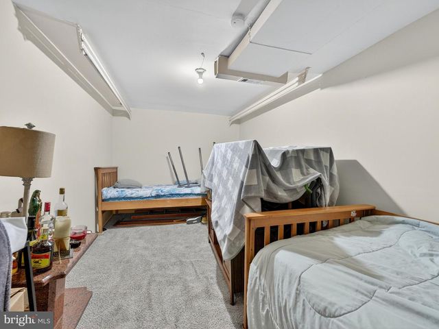 215 HARTRANFT AVE, Norristown, PA 19401