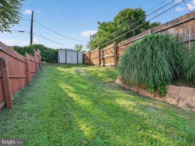 215 HARTRANFT AVE, Norristown, PA 19401