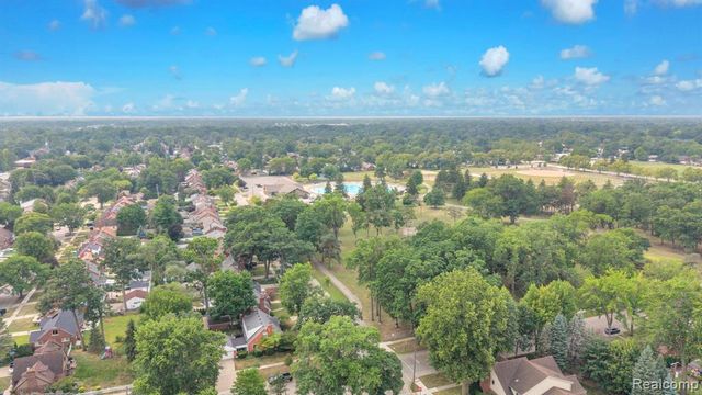 1520 N Vernon Street, Dearborn, MI 48128