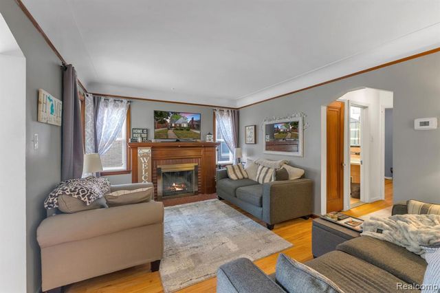1520 N Vernon Street, Dearborn, MI 48128