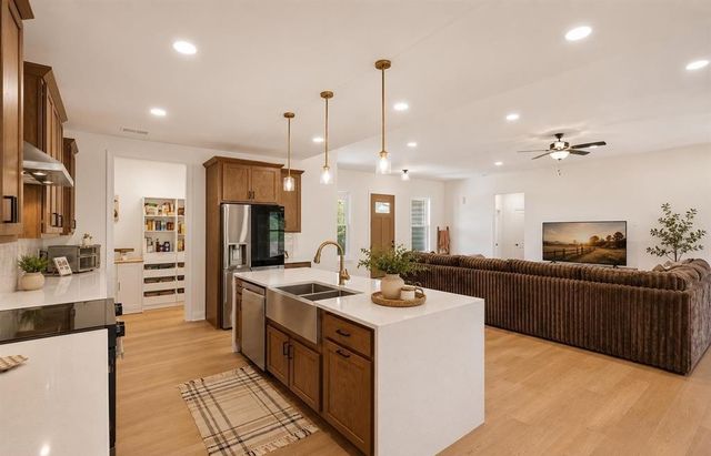 161 Meadow Park Drive, Easley, SC 29640