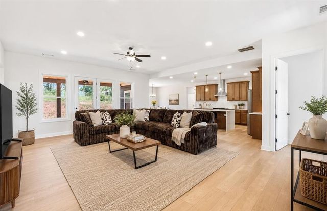 161 Meadow Park Drive, Easley, SC 29640