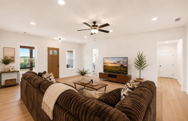 161 Meadow Park Drive, Easley, SC 29640