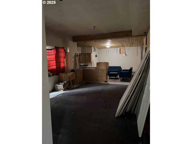 154 SHIPVIEW Rd, Kalama, WA 98625