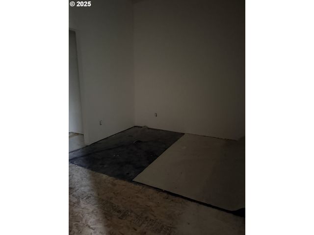 154 SHIPVIEW Rd, Kalama, WA 98625