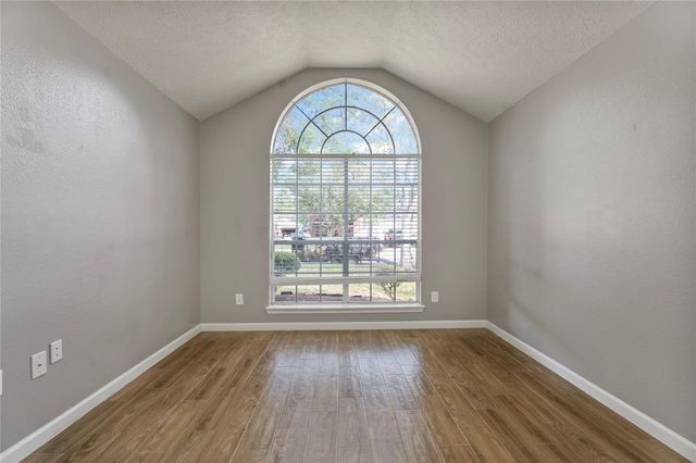 5112 Carefree Drive, League City, TX 77573