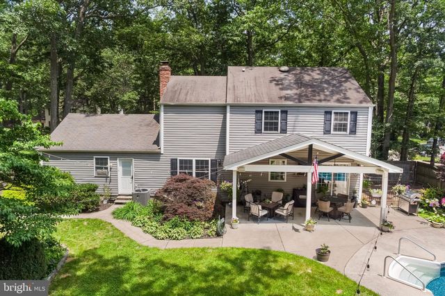 10 WALTHAM WAY, Sicklerville, NJ 08081