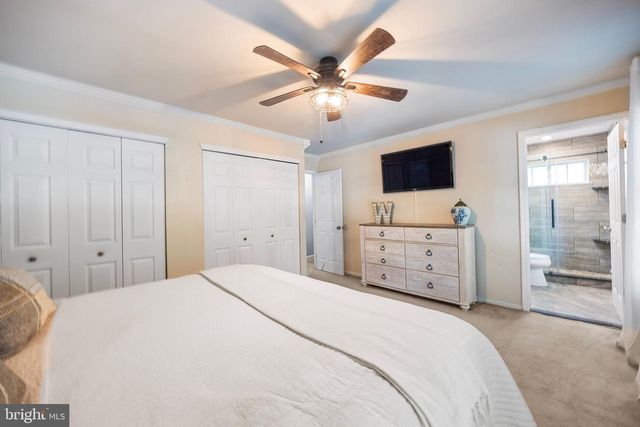 10 WALTHAM WAY, Sicklerville, NJ 08081