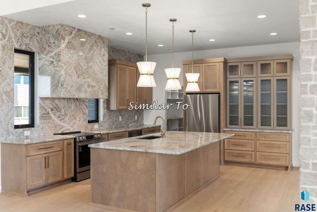 2300 S Meadowview Ave Avenue, Sioux Falls, SD 57110