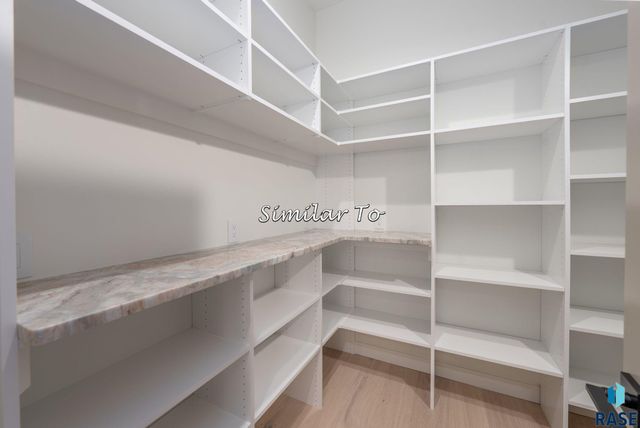 2300 S Meadowview Ave Avenue, Sioux Falls, SD 57110