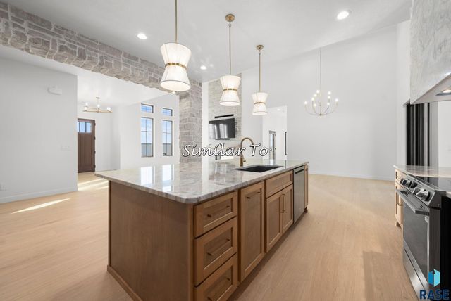 2300 S Meadowview Ave Avenue, Sioux Falls, SD 57110