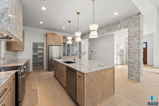 2300 S Meadowview Ave Avenue, Sioux Falls, SD 57110