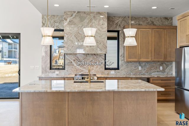 2300 S Meadowview Ave Avenue, Sioux Falls, SD 57110