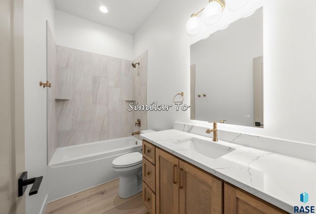 2300 S Meadowview Ave Avenue, Sioux Falls, SD 57110