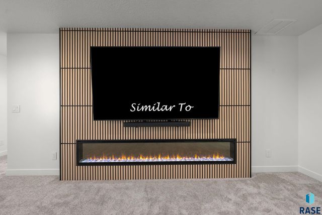 2300 S Meadowview Ave Avenue, Sioux Falls, SD 57110