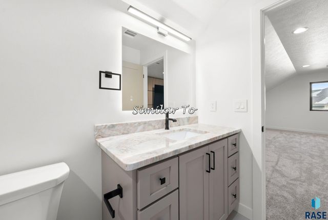 2300 S Meadowview Ave Avenue, Sioux Falls, SD 57110