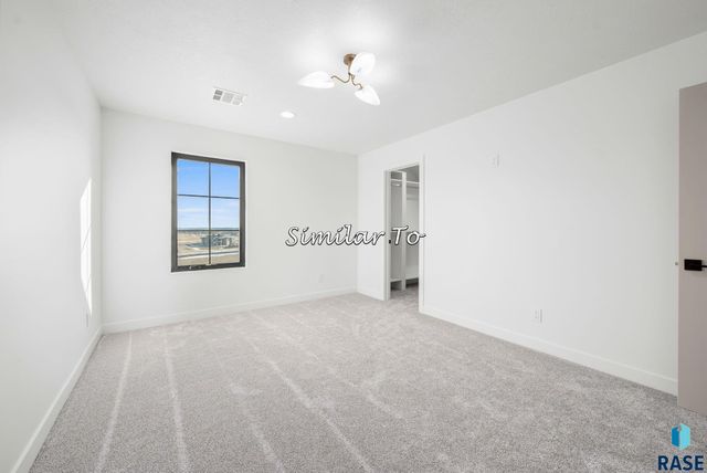 2300 S Meadowview Ave Avenue, Sioux Falls, SD 57110