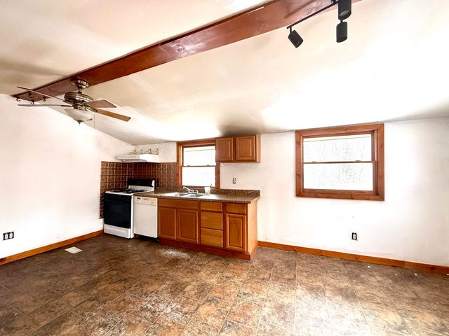 25 Maillet Road, Lunenburg, VT 05906