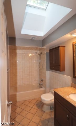 95 Longwood Lake Rd, Jefferson Twp., NJ 07438