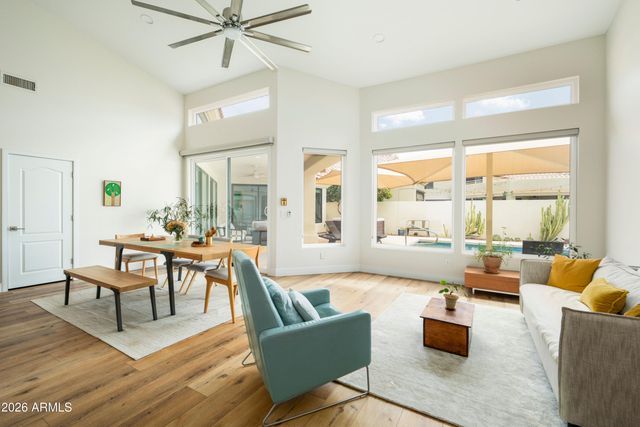 7427 E BERYL Avenue, Scottsdale, AZ 85258