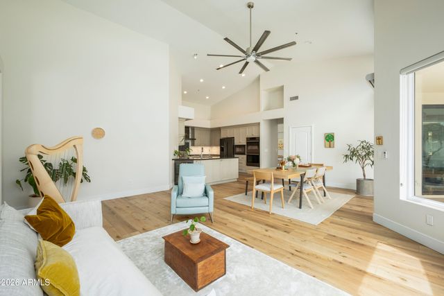 7427 E BERYL Avenue, Scottsdale, AZ 85258