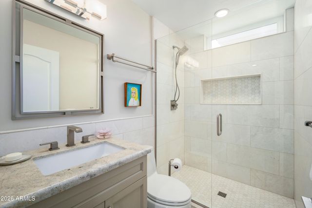 7427 E BERYL Avenue, Scottsdale, AZ 85258