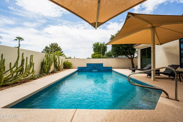 7427 E BERYL Avenue, Scottsdale, AZ 85258