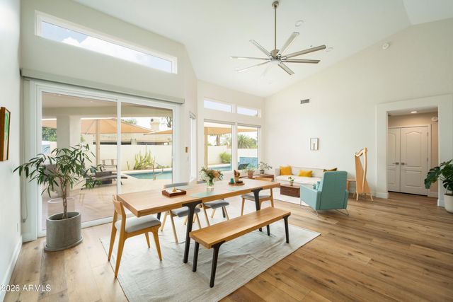 7427 E BERYL Avenue, Scottsdale, AZ 85258