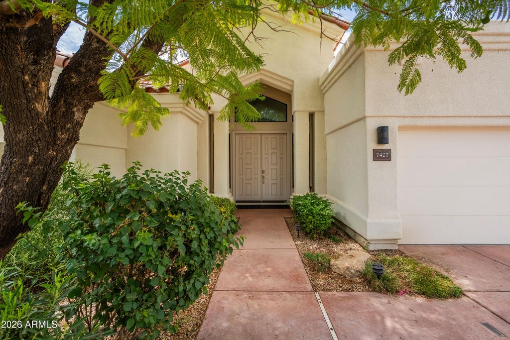 7427 E BERYL Avenue, Scottsdale, AZ 85258 — photo 2