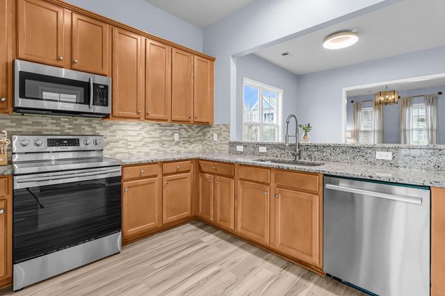 100 Hyacinth Street, Summerville, SC 29483