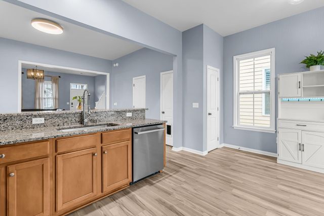 100 Hyacinth Street, Summerville, SC 29483