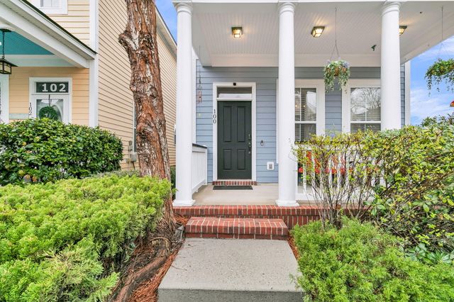 100 Hyacinth Street, Summerville, SC 29483