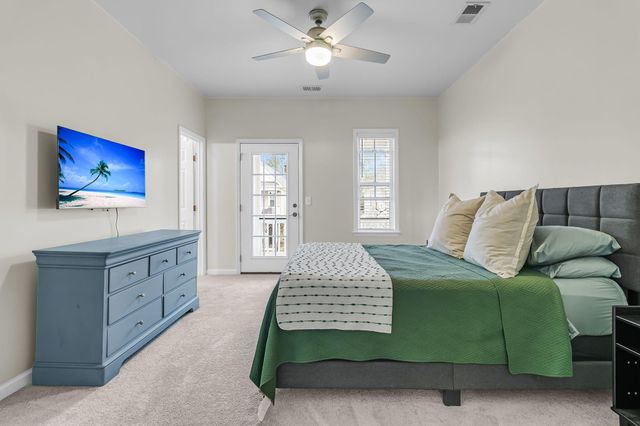 100 Hyacinth Street, Summerville, SC 29483