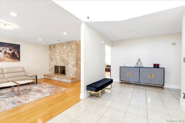 219 Carnation Drive, Farmingdale, NY 11735