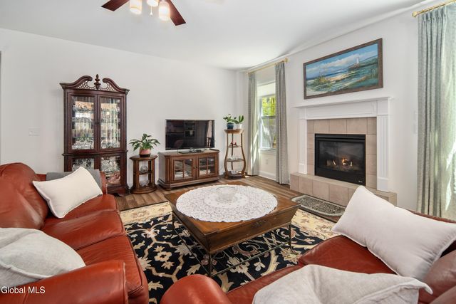 17 Appleton Street, Ballston, NY 12019