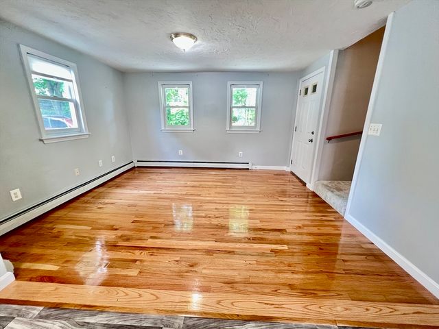 15 1st 15, Woburn, MA 01801