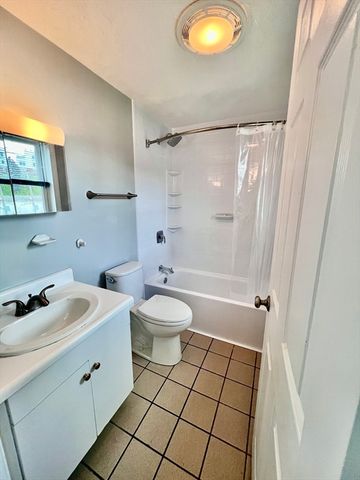 15 1st 15, Woburn, MA 01801