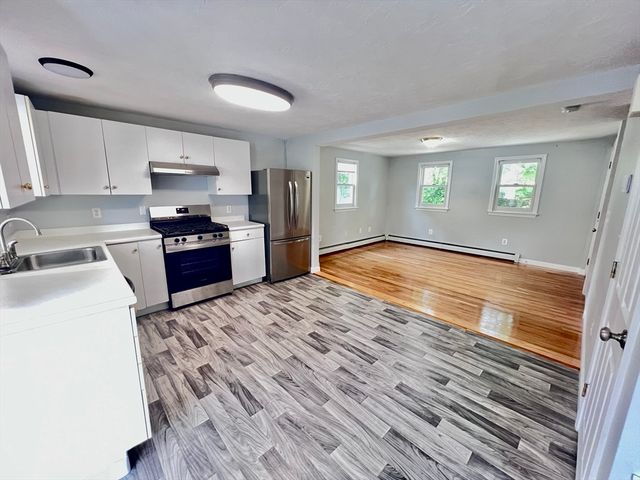 15 1st 15, Woburn, MA 01801