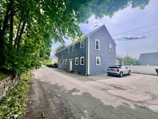 15 1st 15, Woburn, MA 01801